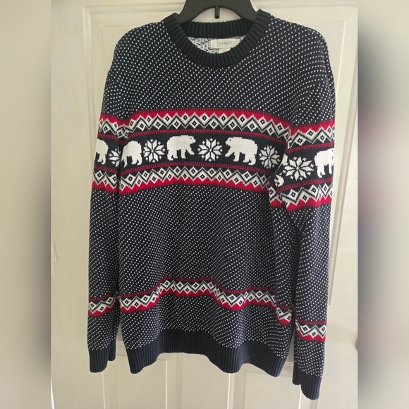 Navy Blue Polar Bear Pattern Sweater Unisex - Picture 1 of 4